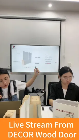 Белая грунтованная внутренняя французская дверь с декоративным полосовым покрытием Metel, 15-секционное стекло